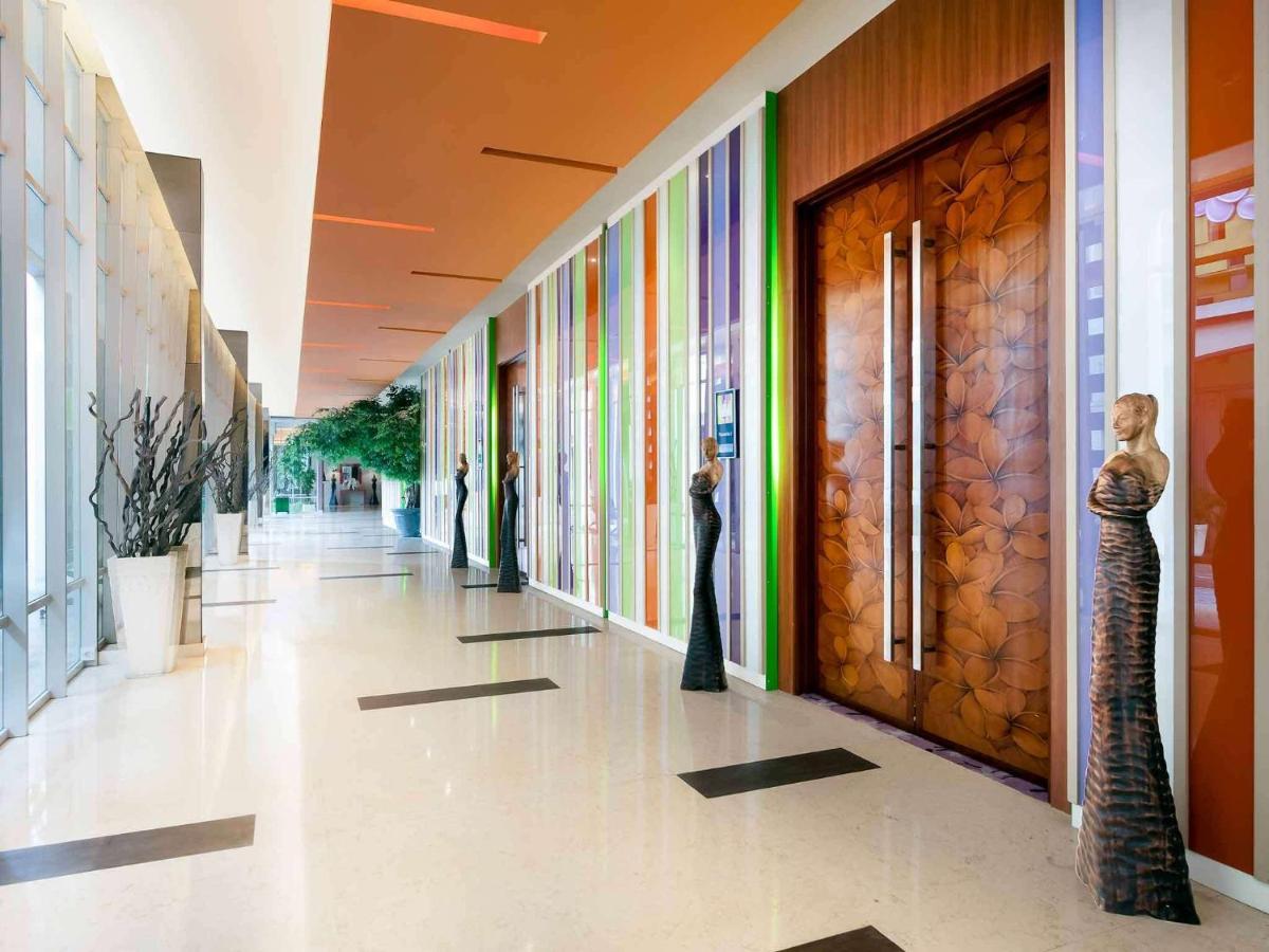 Ibis Styles Bali Denpasar Hotell Exteriör bild