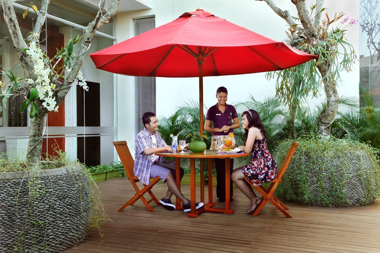 Ibis Styles Bali Denpasar Hotell Exteriör bild