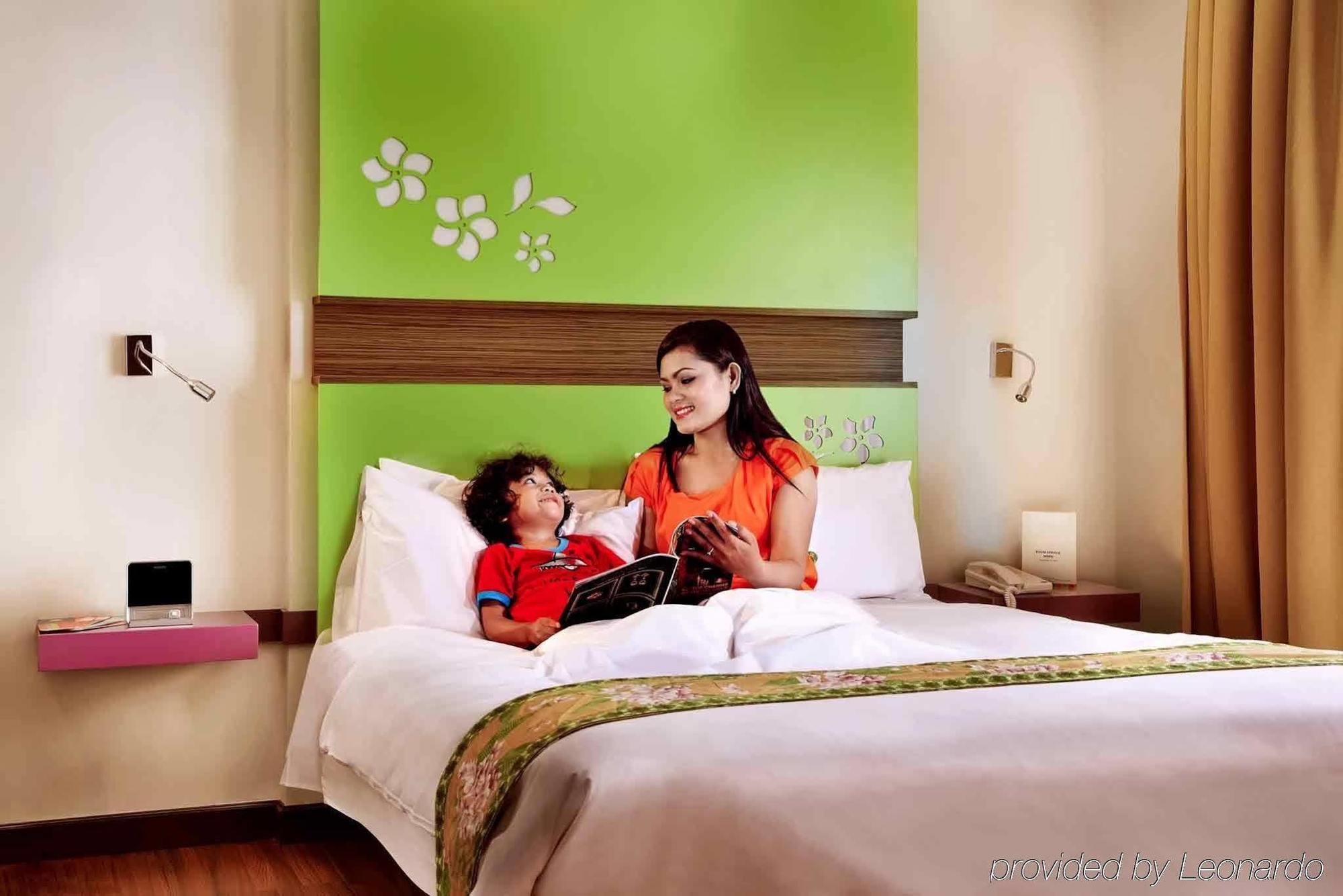 Ibis Styles Bali Denpasar Hotell Exteriör bild